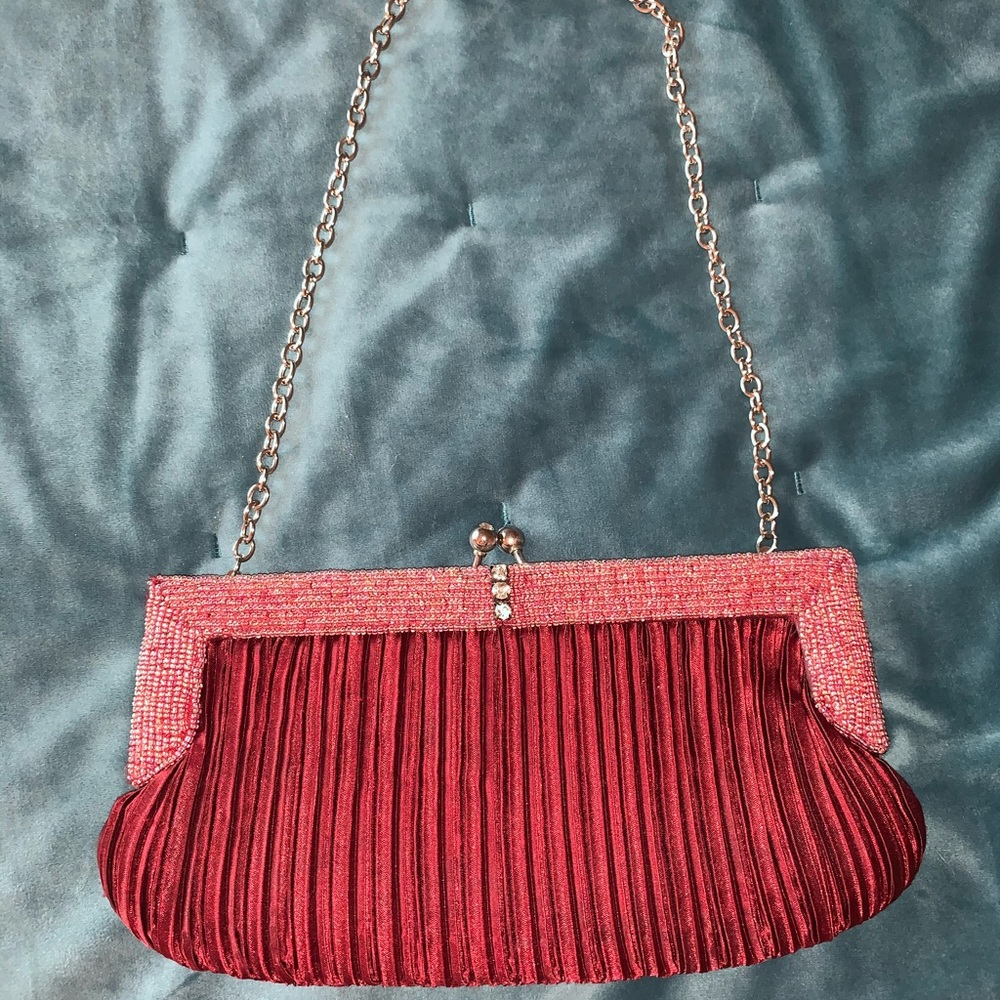 Red Clutch
